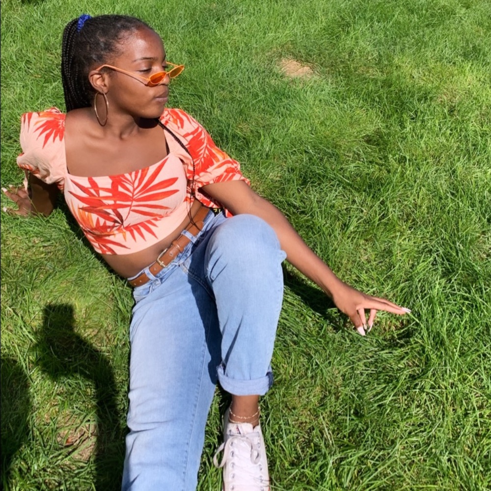 Meet your Posher, Saliah